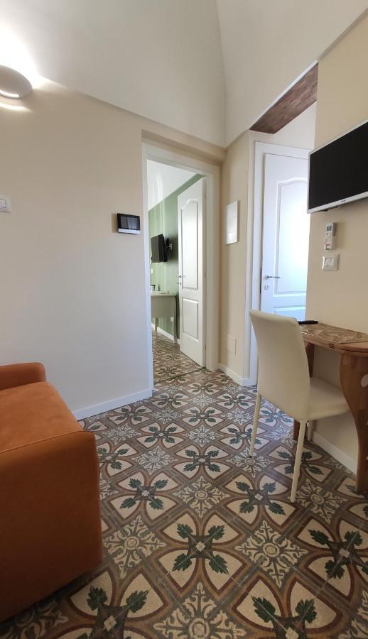 Dimora Della Nonna-Luxury Home Mola di Bari Exteriör bild